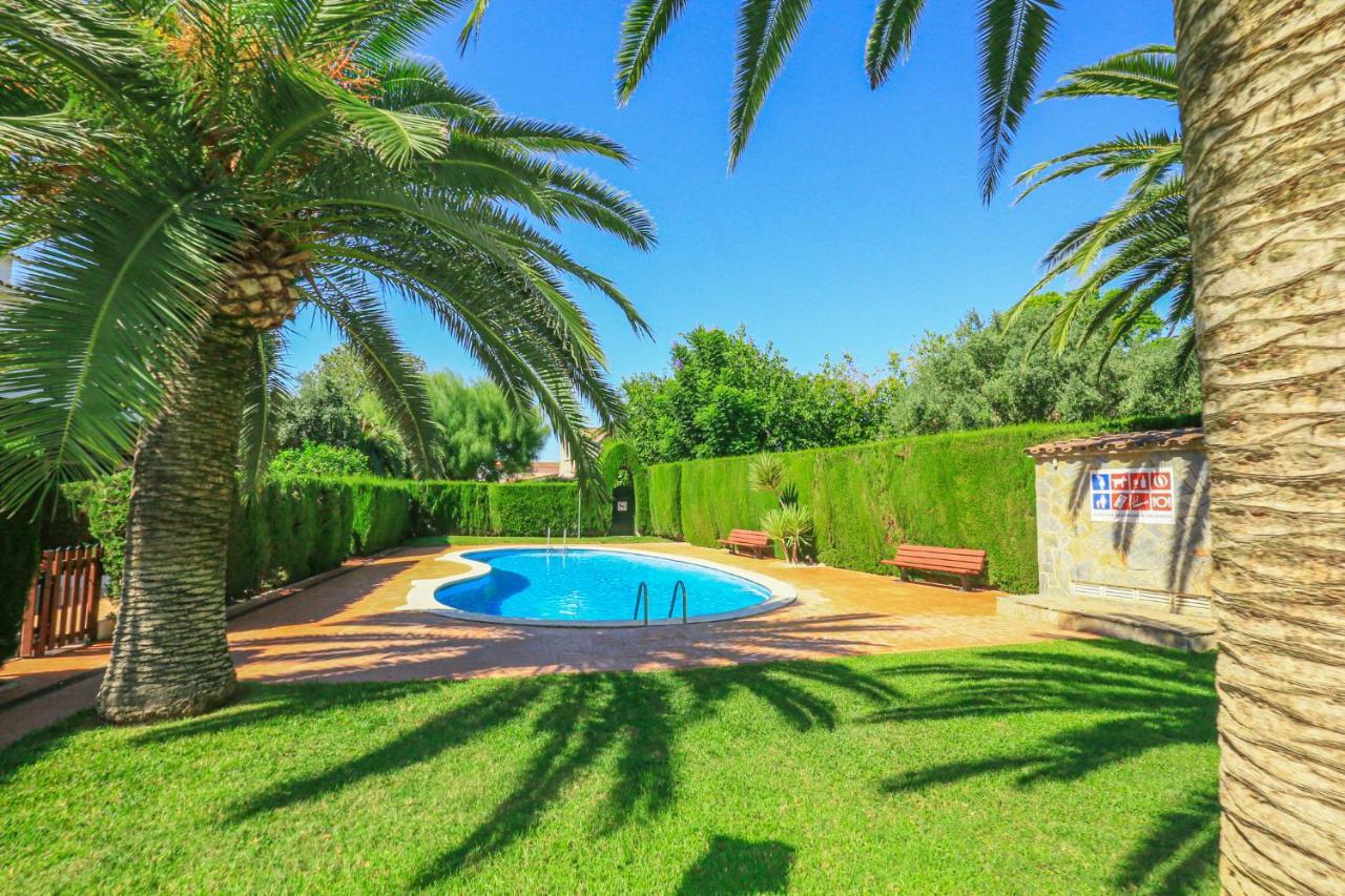 Calderon De La Barca - Only Families Βίλα Cambrils Εξωτερικό φωτογραφία